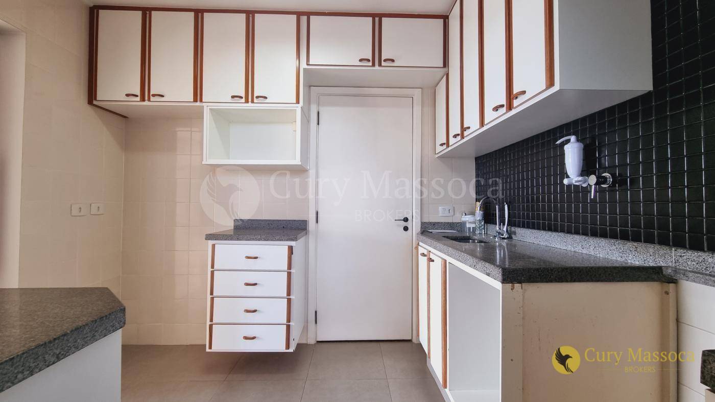 Apartamento à venda com 3 quartos, 95m² - Foto 11