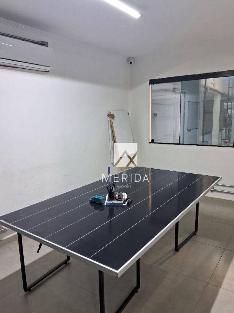 Depósito-Galpão-Armazém para alugar, 1700m² - Foto 10