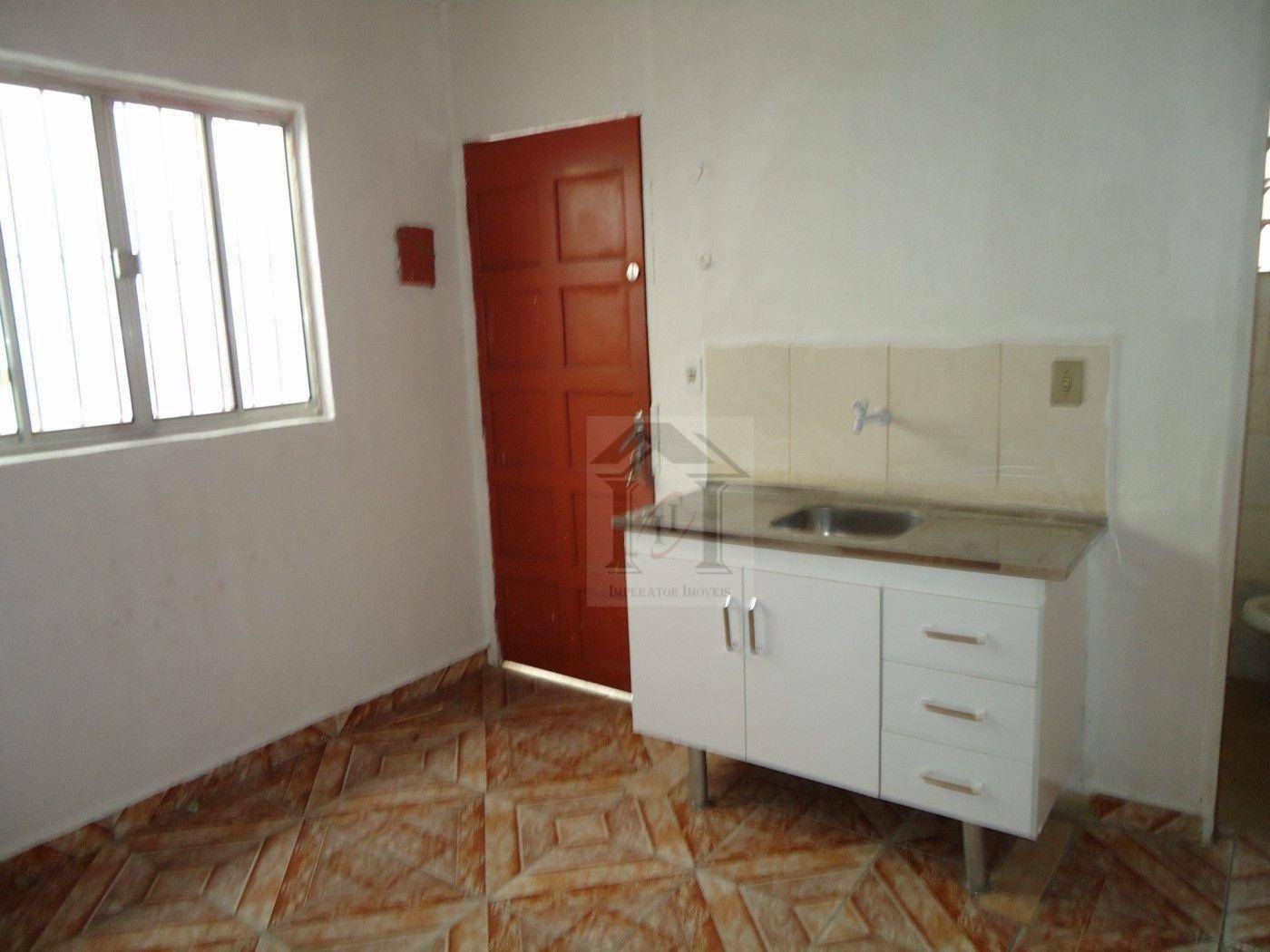 Casa para alugar com 1 quarto, 45m² - Foto 3