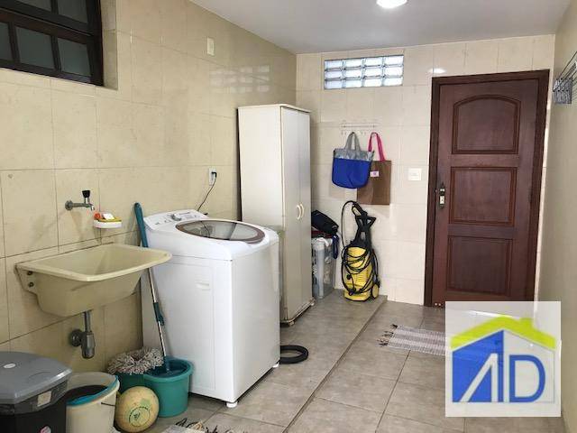 Casa de Condomínio à venda com 3 quartos, 320m² - Foto 34