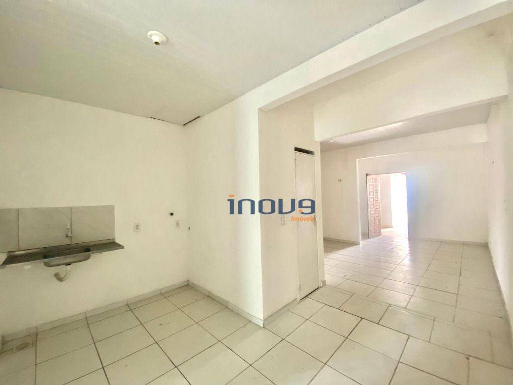 Casa à venda com 4 quartos, 152m² - Foto 24