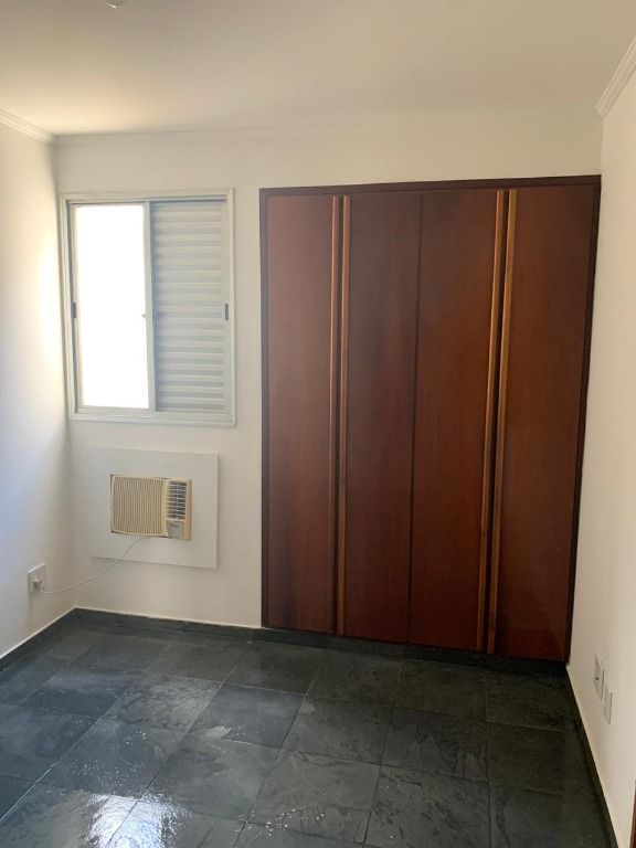 Apartamento à venda com 3 quartos, 80m² - Foto 13