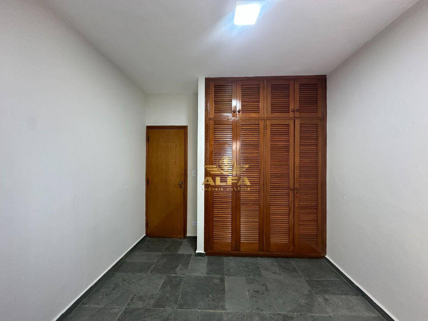 Apartamento à venda com 3 quartos, 130m² - Foto 12