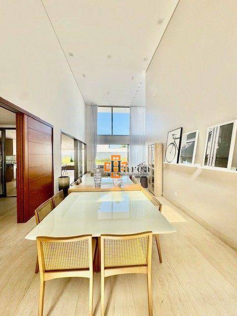 Sobrado à venda com 5 quartos, 560m² - Foto 4