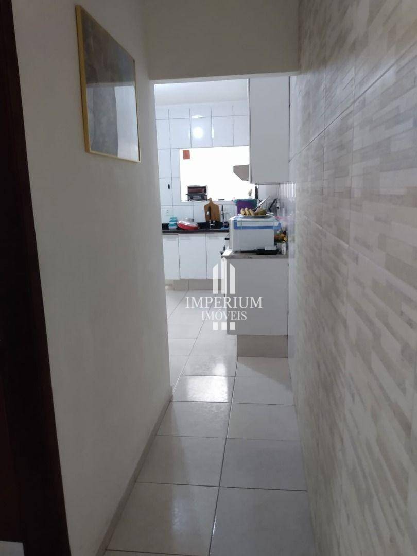 Casa à venda com 2 quartos, 120m² - Foto 13