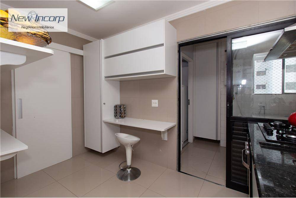 Apartamento à venda com 3 quartos, 95m² - Foto 11