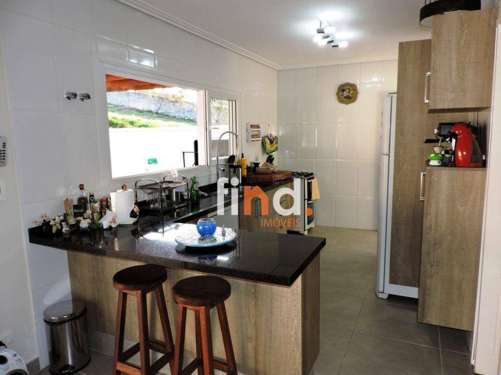 Casa de Condomínio à venda com 3 quartos, 373m² - Foto 15