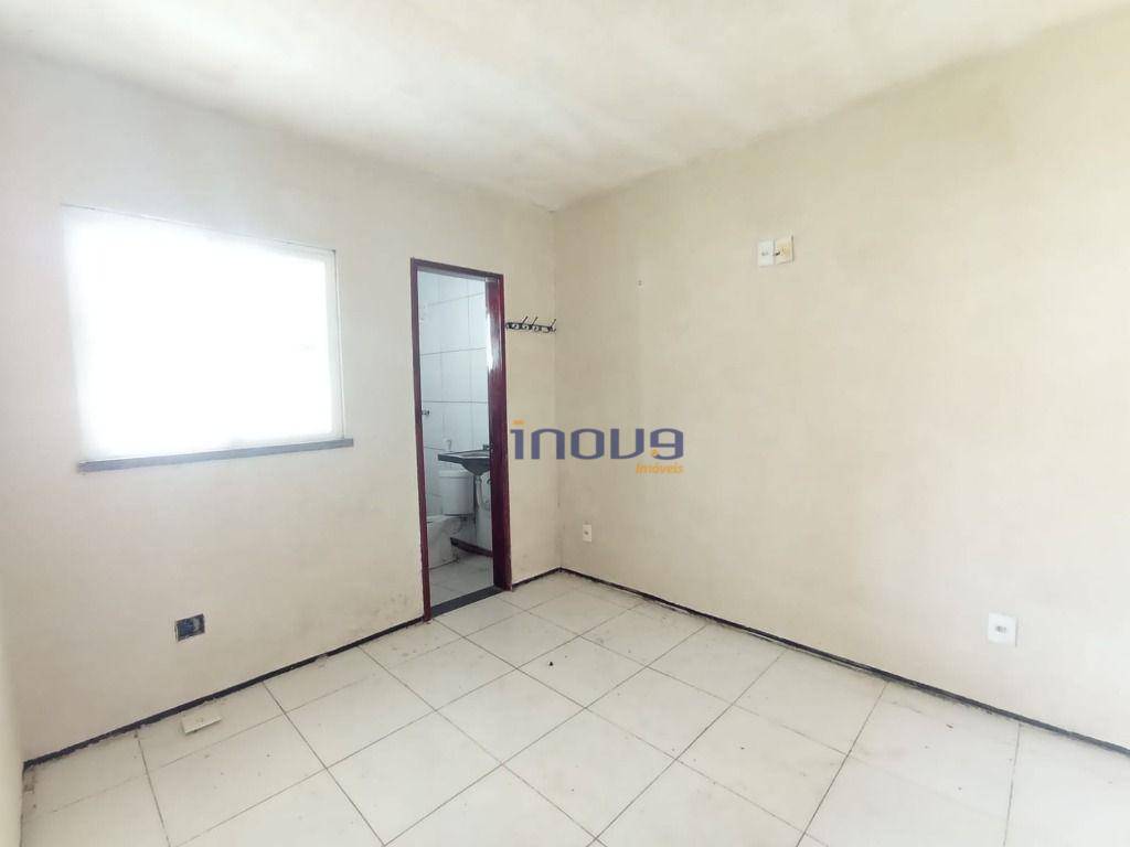 Casa para alugar com 2 quartos, 60m² - Foto 11