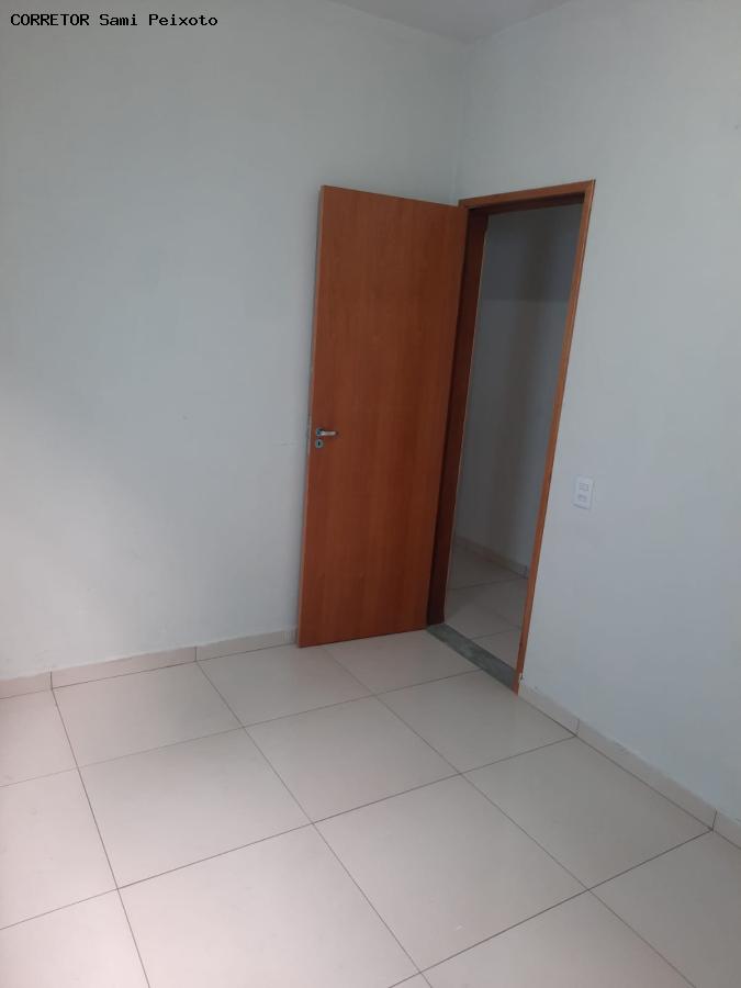 Casa à venda com 2 quartos, 125m² - Foto 7