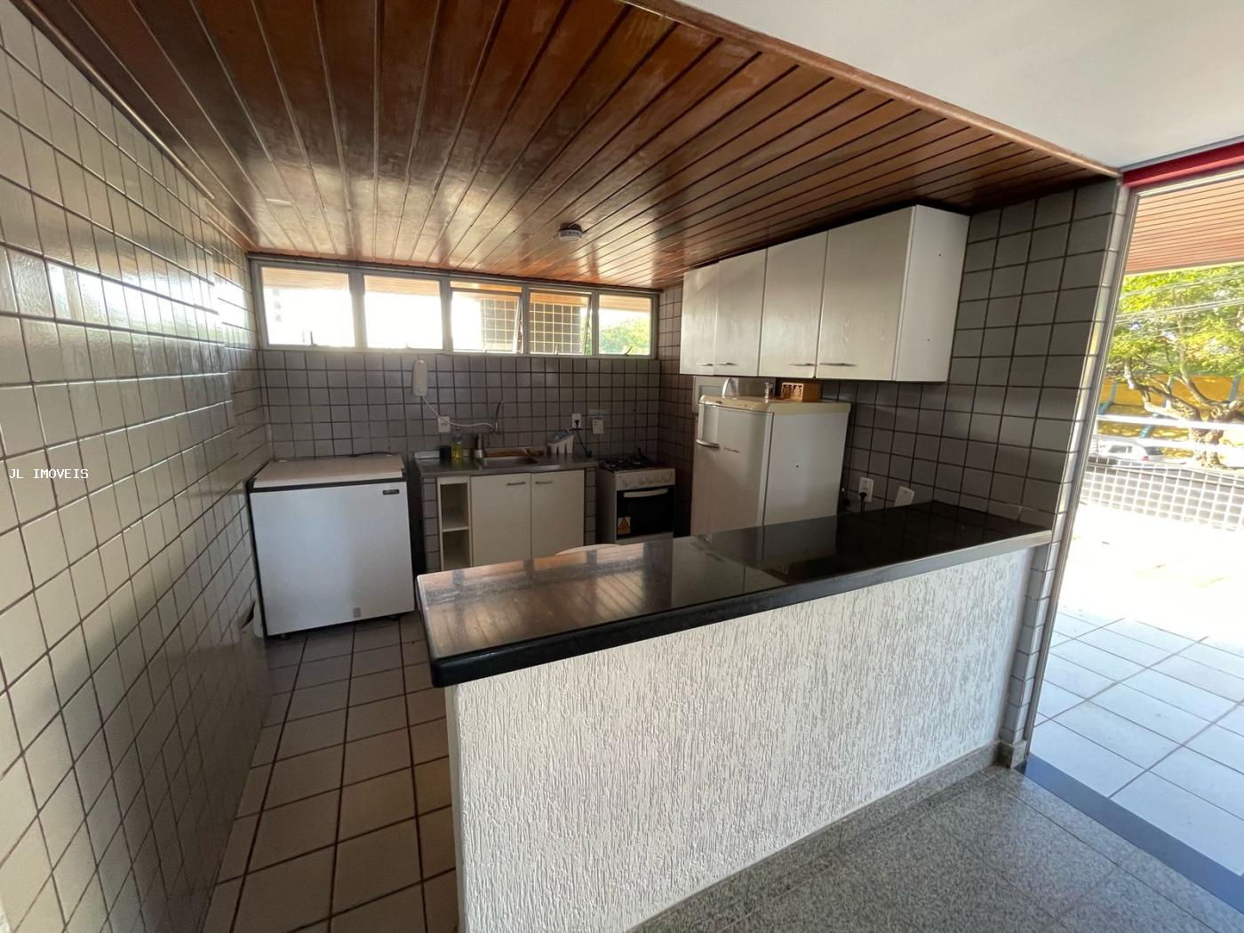 Apartamento para alugar com 3 quartos, 150m² - Foto 30