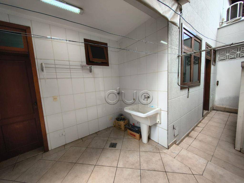 Casa de Condomínio para alugar com 3 quartos, 320m² - Foto 15
