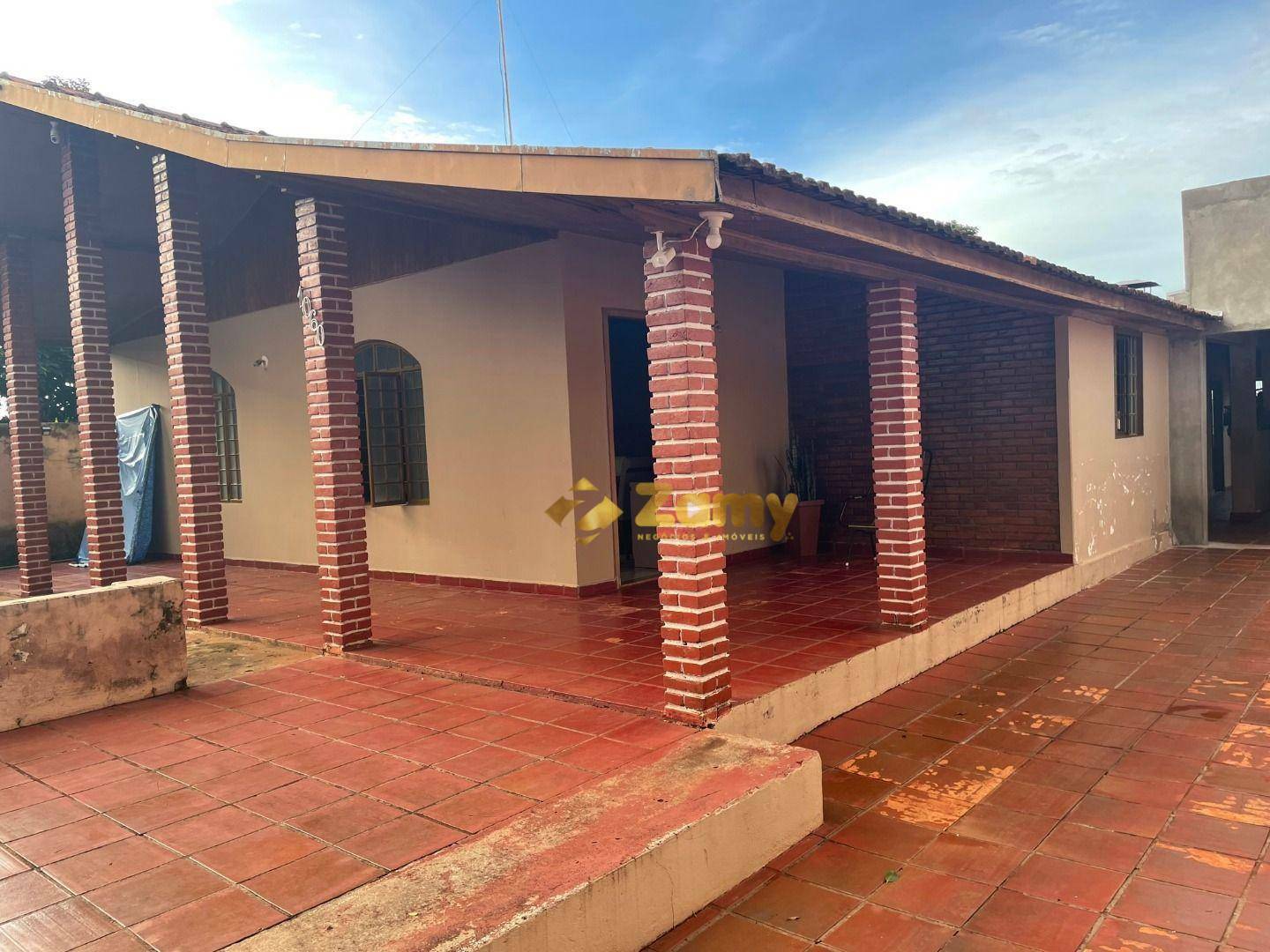 Casa à venda com 3 quartos, 350m² - Foto 7