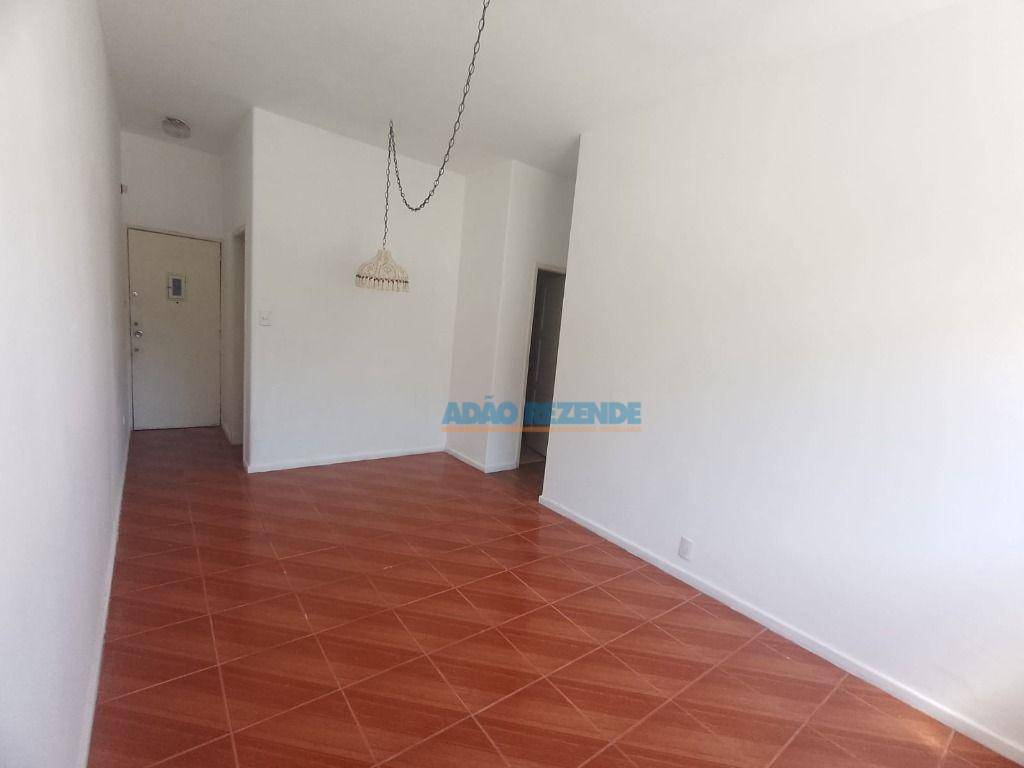 Apartamento à venda com 2 quartos, 52m² - Foto 1