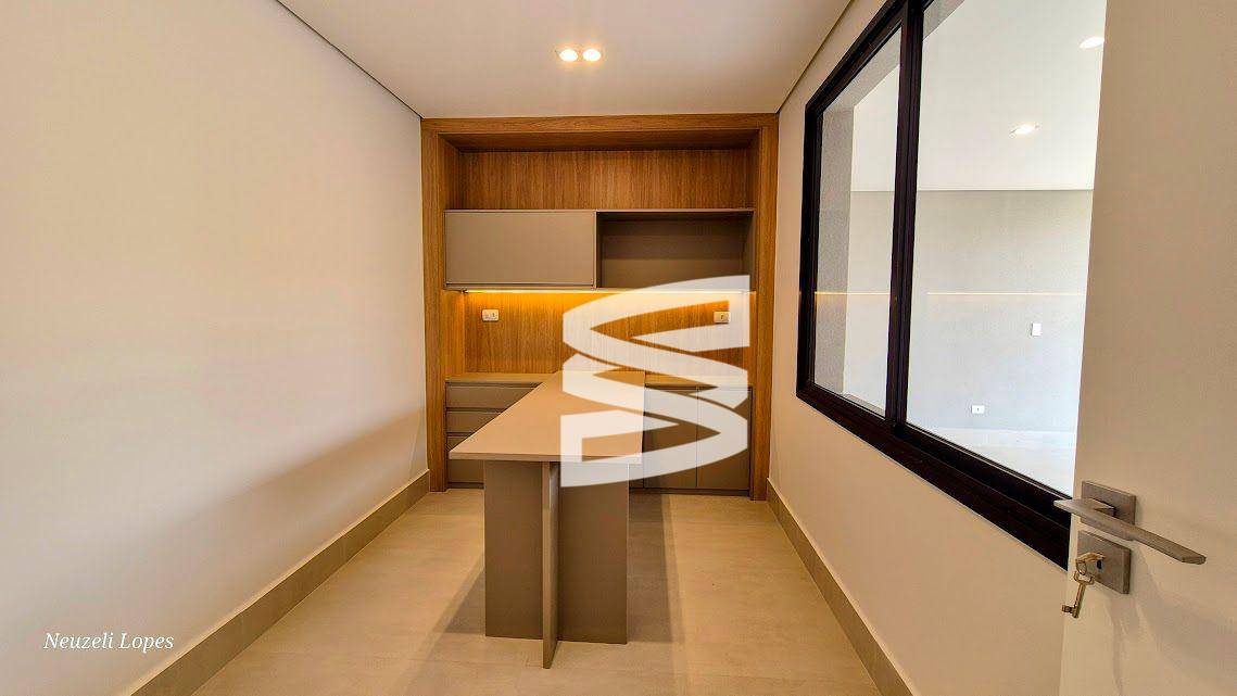 Casa de Condomínio à venda com 3 quartos, 228m² - Foto 4