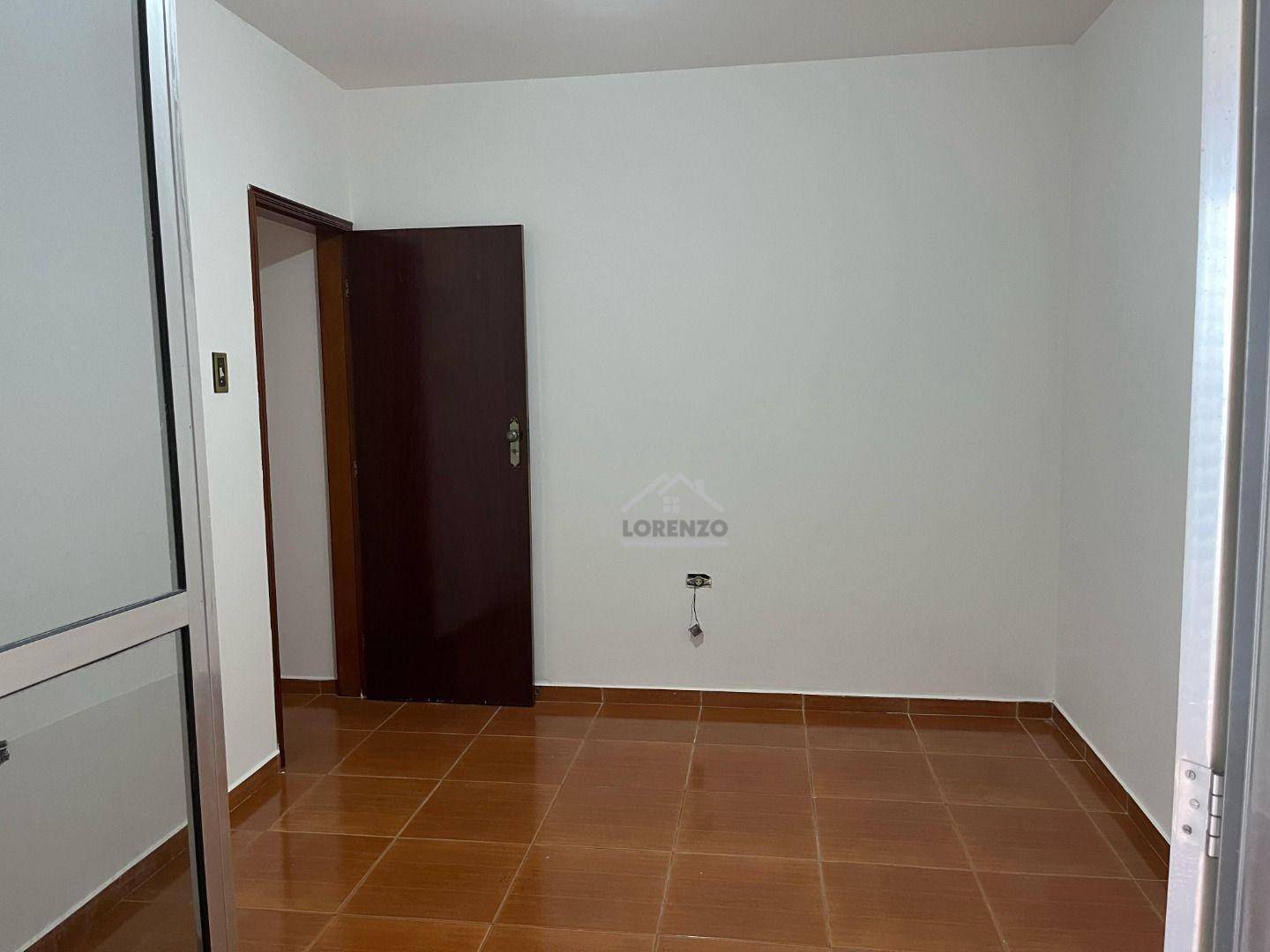 Sobrado à venda com 4 quartos, 318M2 - Foto 33