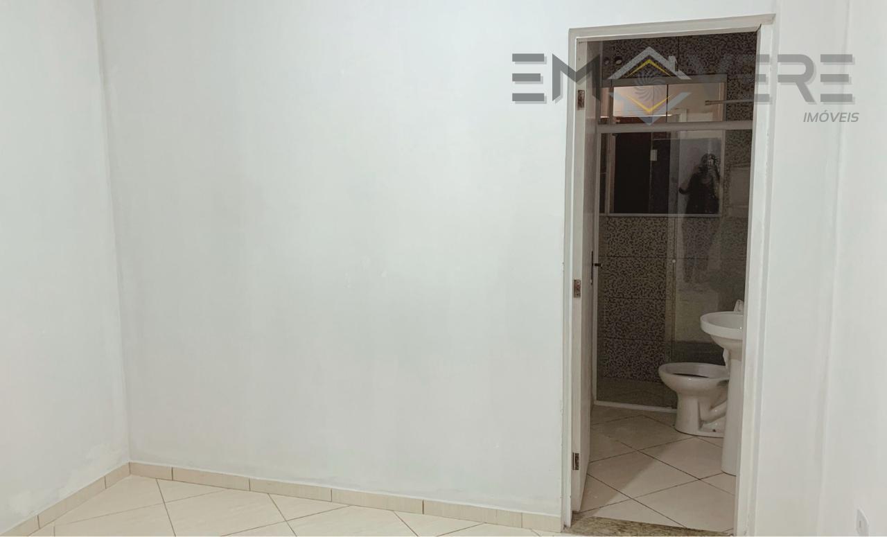 Casa Comercial à venda com 9 quartos, 360m² - Foto 14