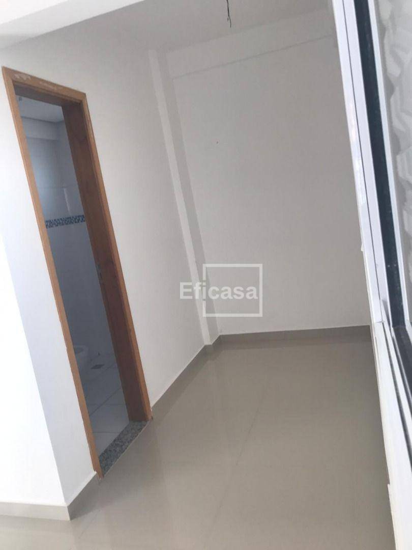 Apartamento à venda com 2 quartos, 65m² - Foto 3