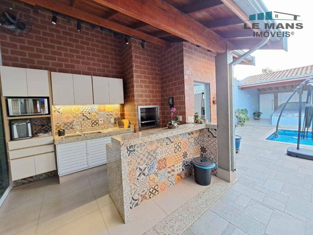 Casa à venda com 1 quarto, 80m² - Foto 24