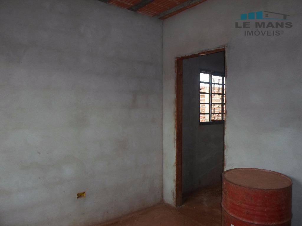 Casa à venda com 2 quartos, 117m² - Foto 13