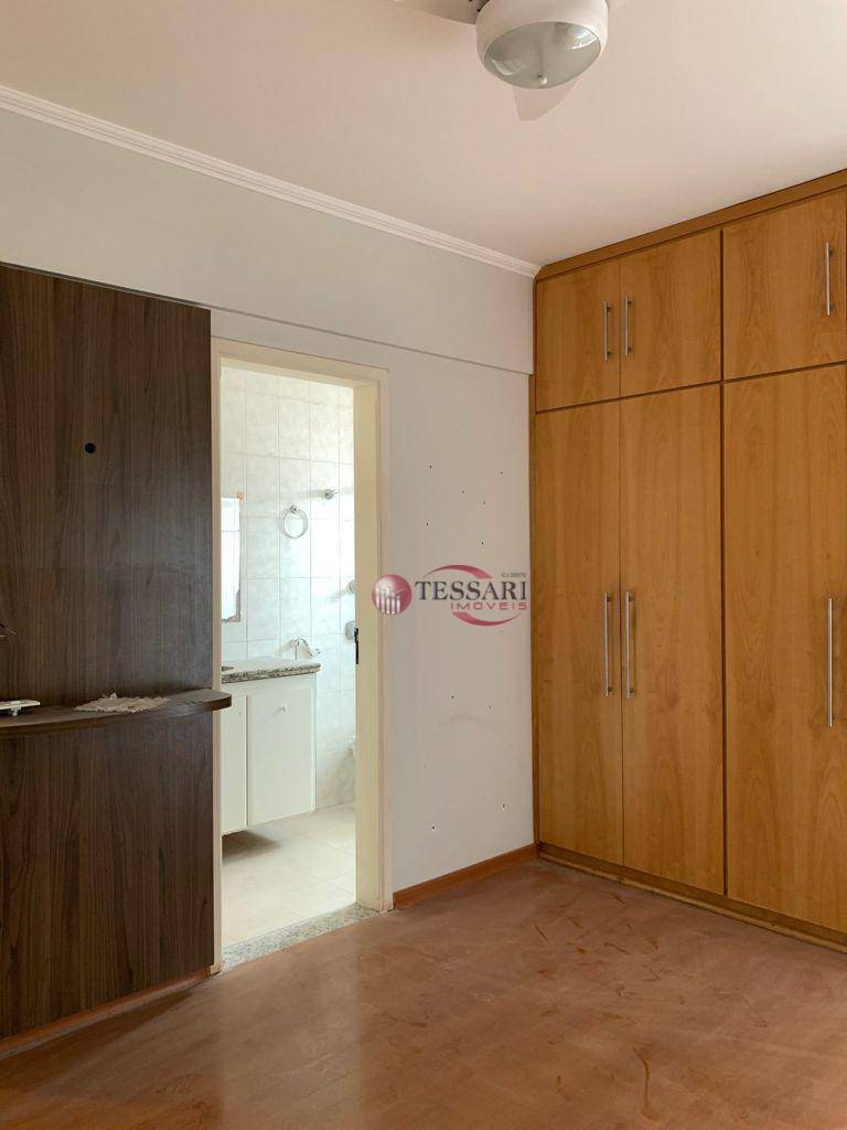 Apartamento para alugar com 3 quartos, 126m² - Foto 8