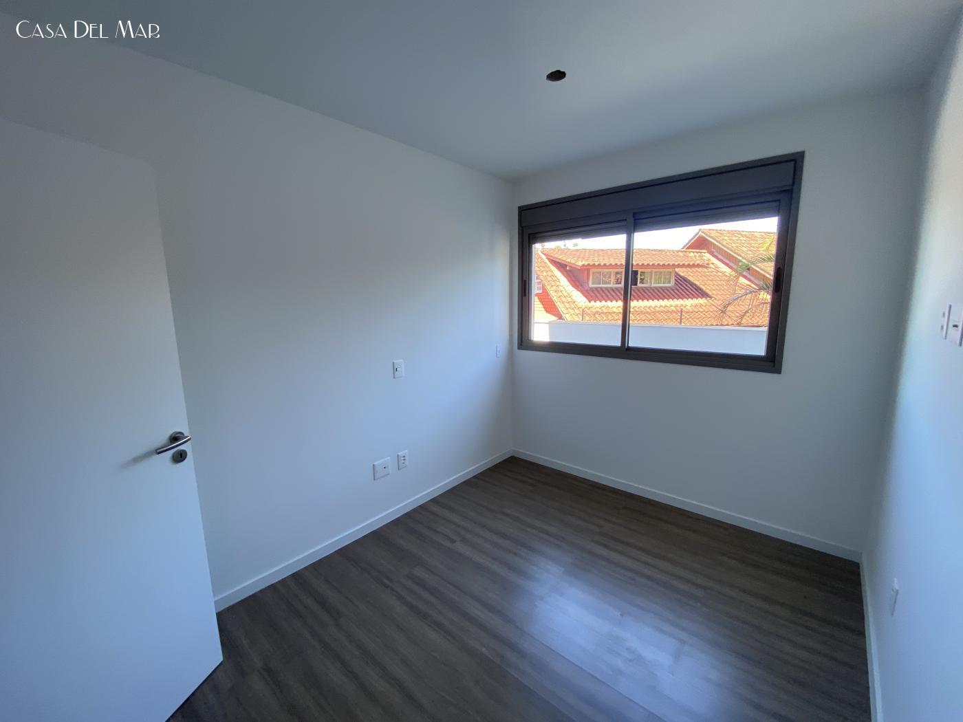 Apartamento à venda com 2 quartos, 66m² - Foto 13