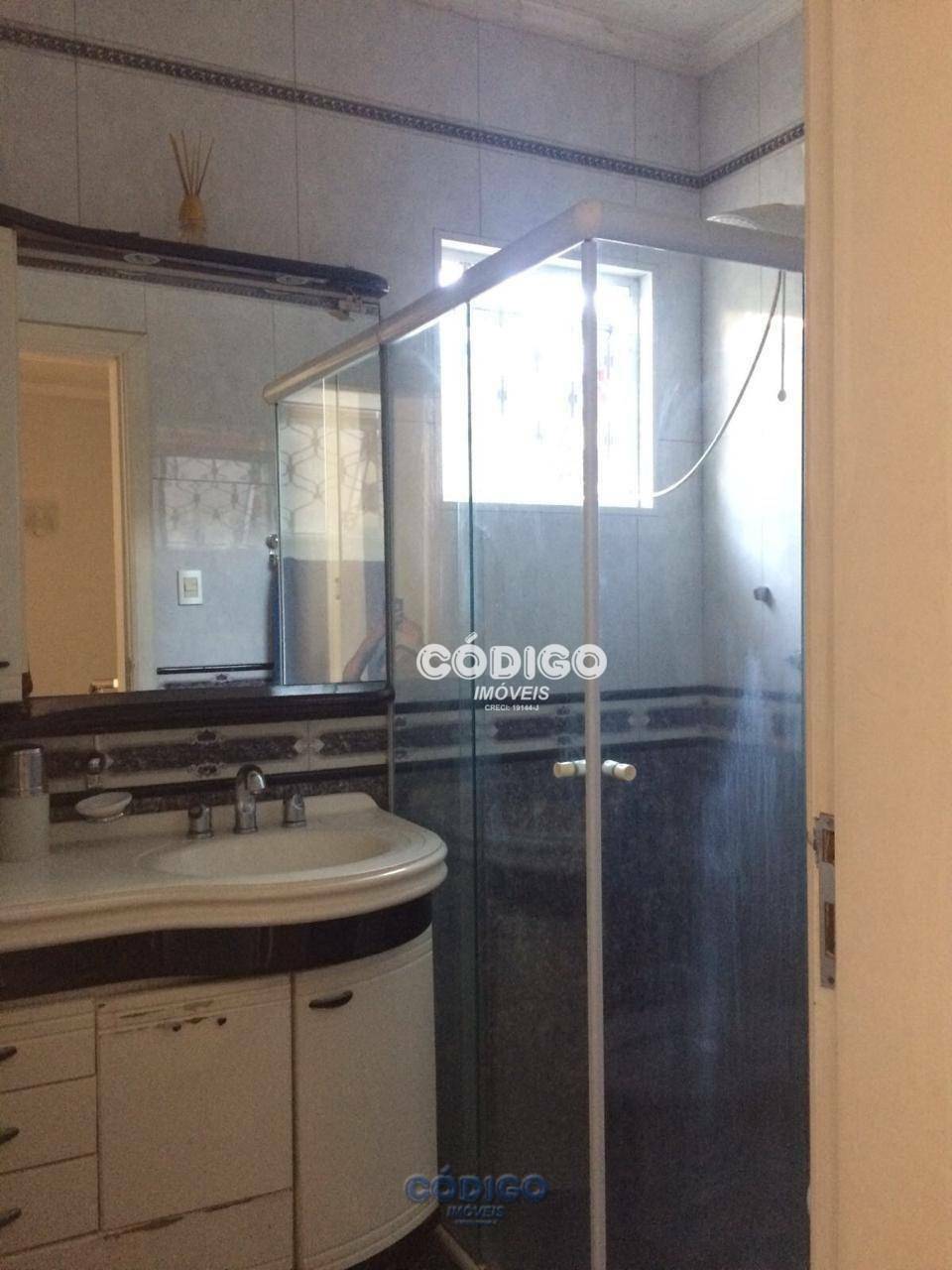 Sobrado à venda com 3 quartos, 225m² - Foto 11