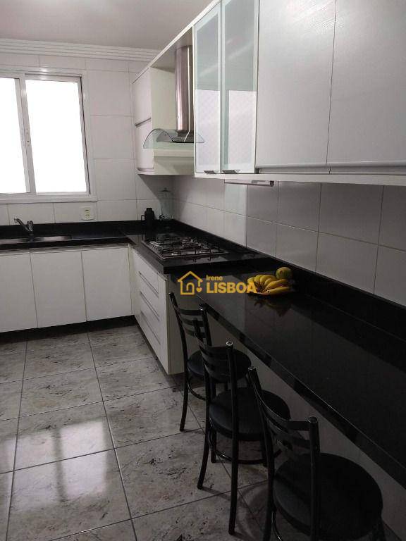 Apartamento para alugar com 3 quartos, 82m² - Foto 21