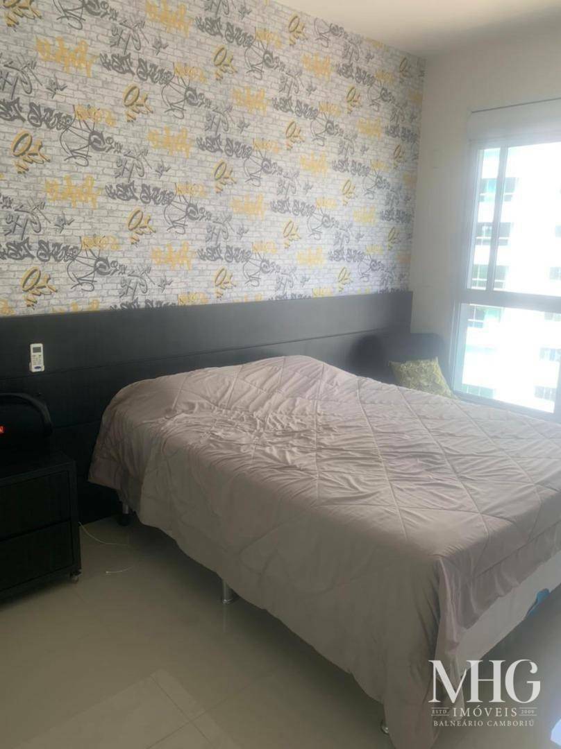 Apartamento à venda com 3 quartos, 131m² - Foto 8