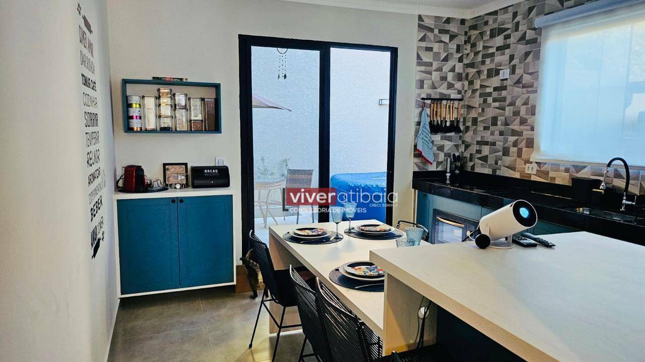 Casa à venda com 2 quartos, 79m² - Foto 4