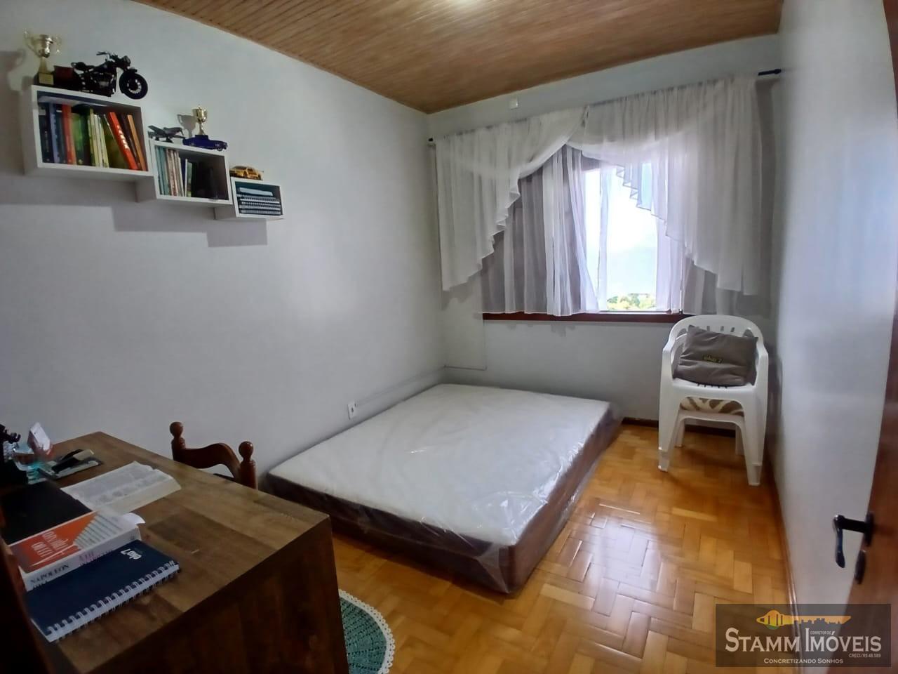 Casa à venda com 3 quartos, 250m² - Foto 30
