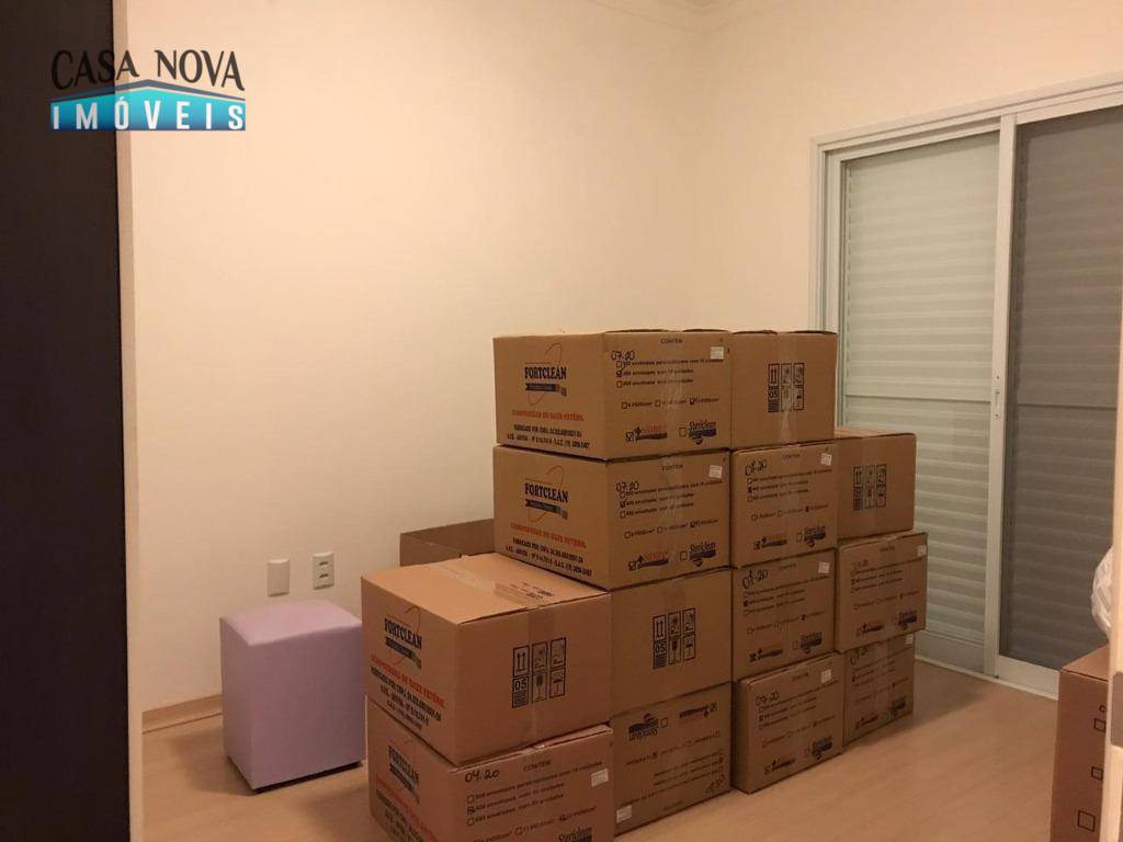 Casa de Condomínio para alugar com 3 quartos, 220m² - Foto 25