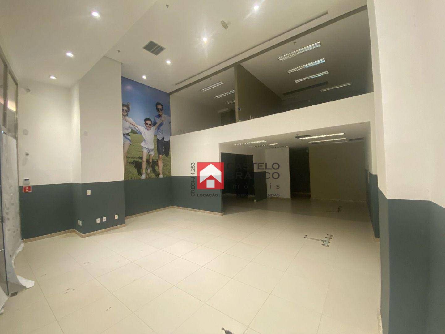 Loja-Salão à venda e aluguel, 124m² - Foto 1