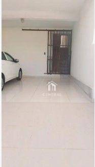 Sobrado à venda com 2 quartos, 160m² - Foto 2