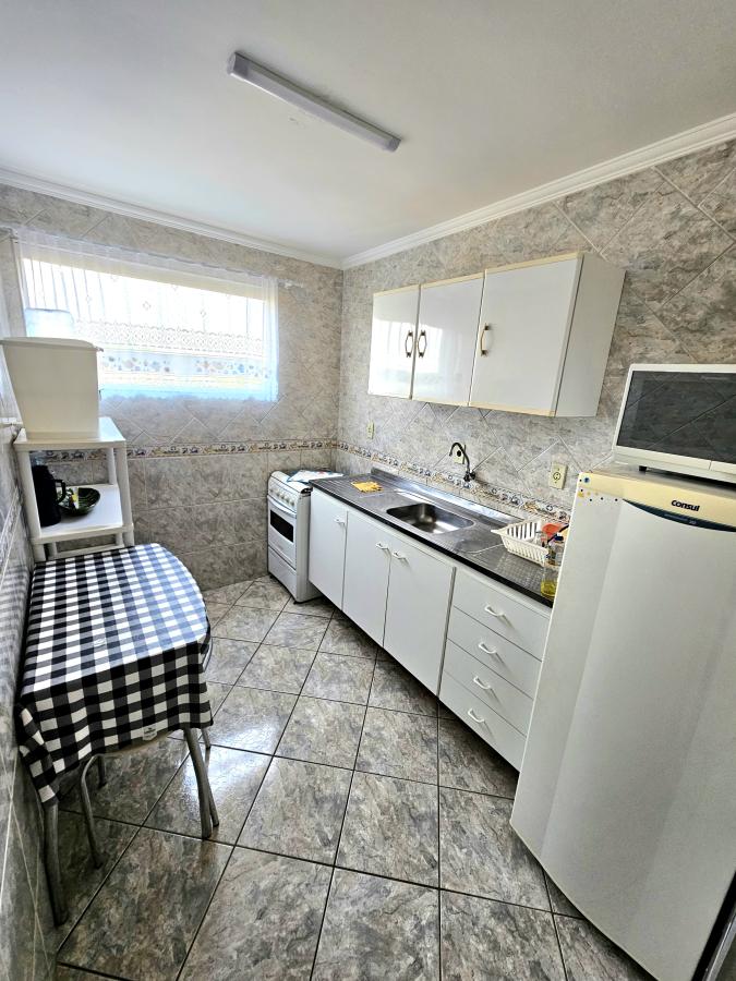 Apartamento à venda com 2 quartos, 46m² - Foto 2