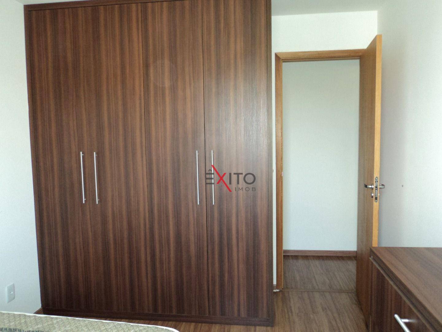 Apartamento para alugar com 3 quartos, 92m² - Foto 30