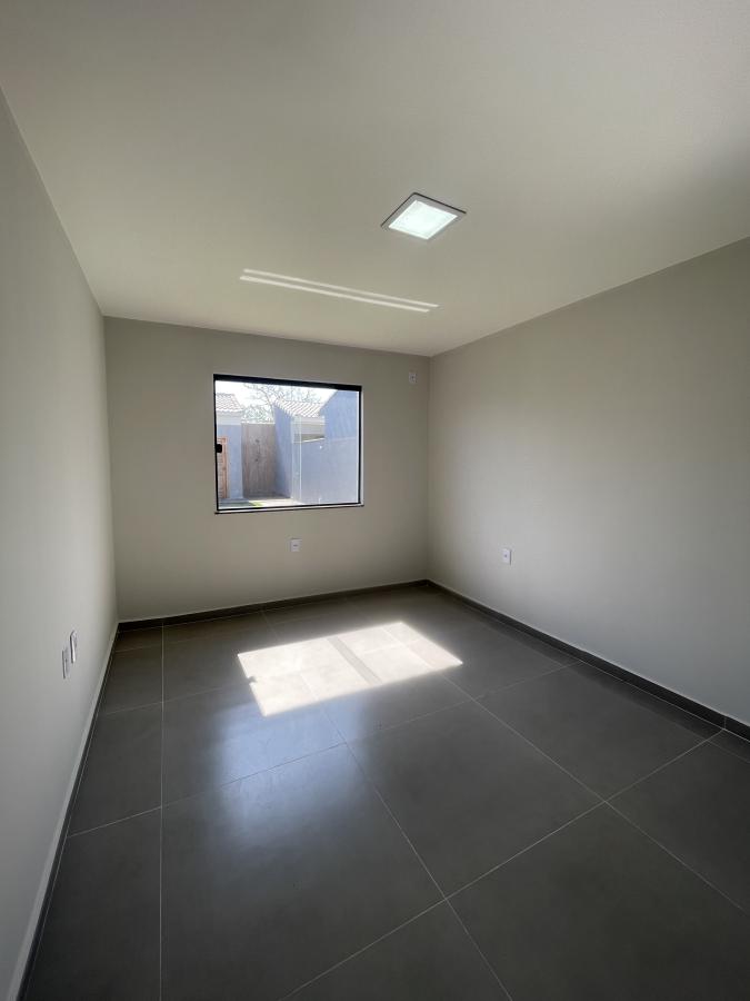 Casa à venda com 2 quartos, 220m² - Foto 9