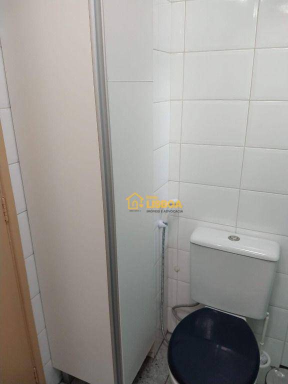 Apartamento para alugar com 3 quartos, 82m² - Foto 26