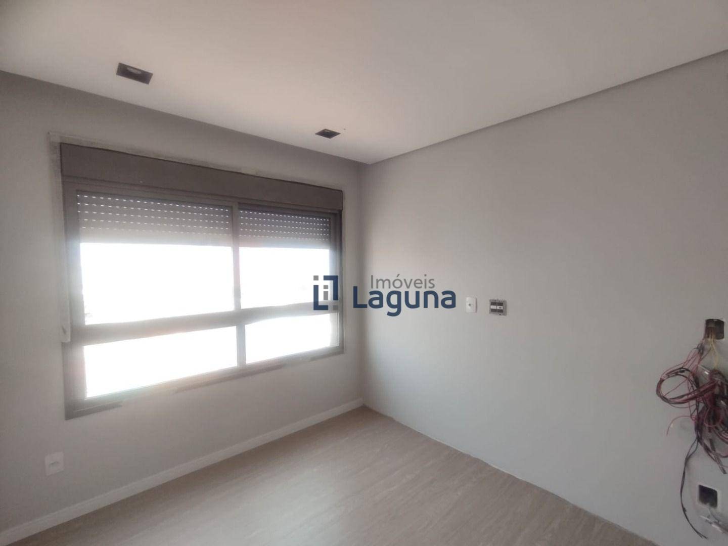 Apartamento à venda com 2 quartos, 68m² - Foto 8