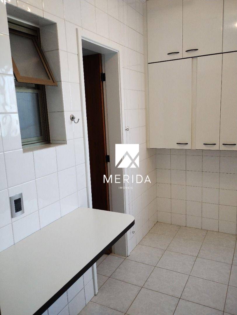 Apartamento para alugar com 3 quartos, 100m² - Foto 14