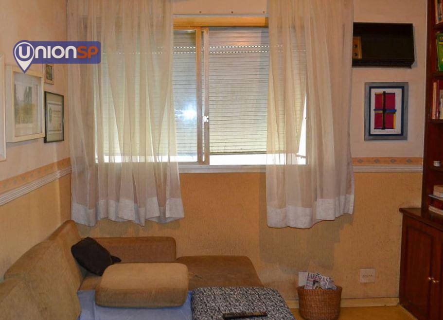 Apartamento à venda com 4 quartos, 204m² - Foto 11