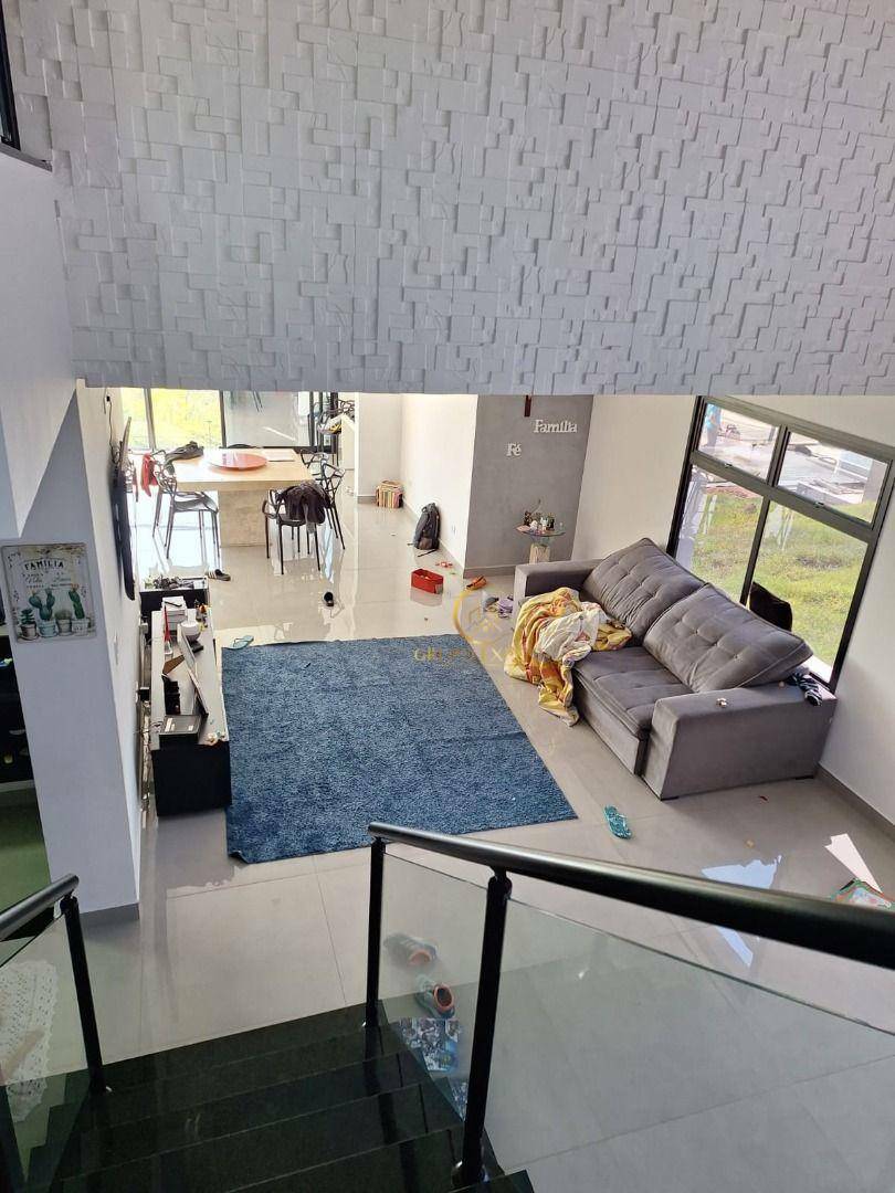 Sobrado à venda com 4 quartos, 270m² - Foto 4