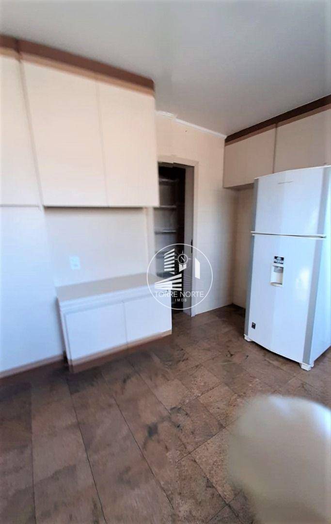 Apartamento para alugar com 4 quartos, 260m² - Foto 13