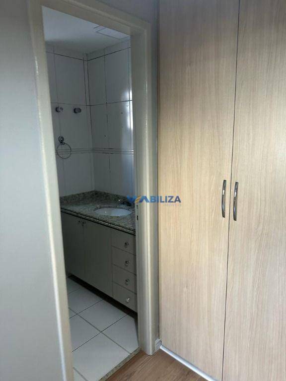 Apartamento à venda com 3 quartos, 125m² - Foto 7