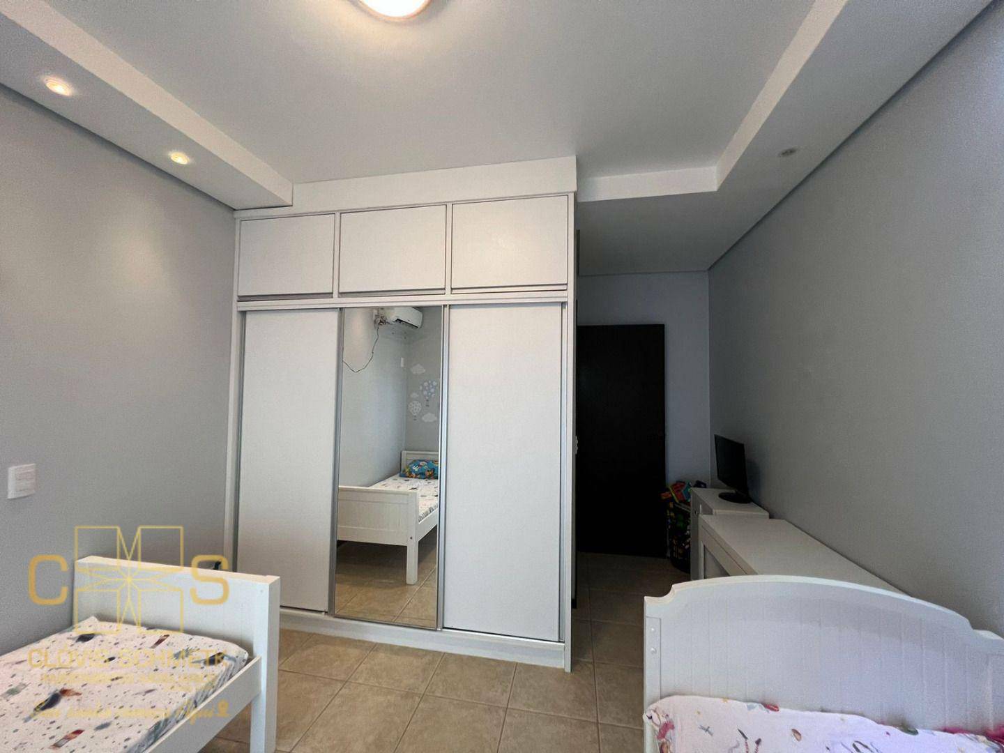 Sobrado à venda com 3 quartos, 180m² - Foto 12