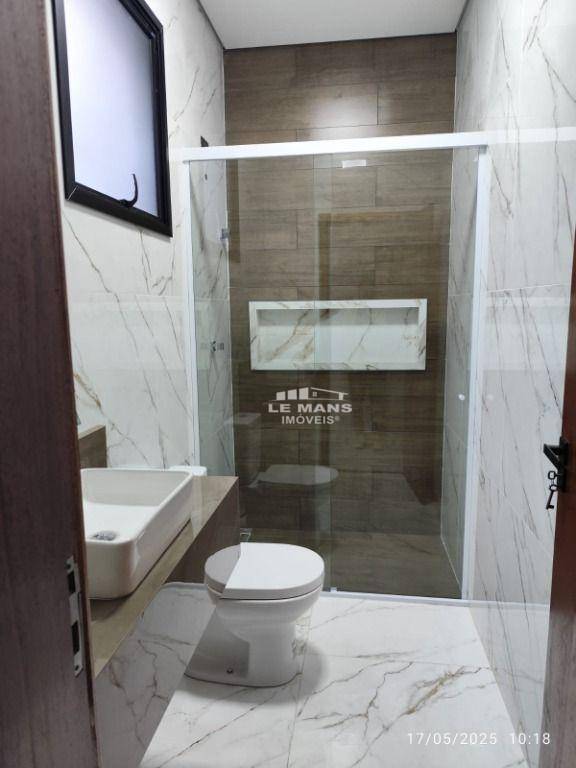 Casa de Condomínio à venda com 3 quartos, 140m² - Foto 3
