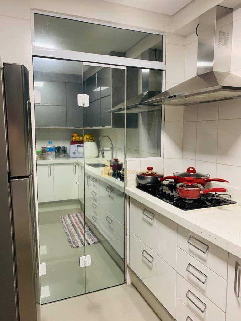 Apartamento à venda com 2 quartos, 52m² - Foto 2