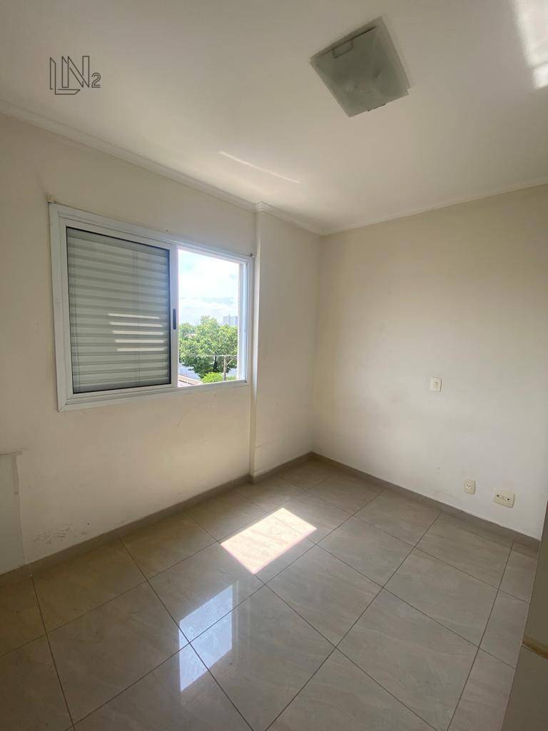 Apartamento à venda com 3 quartos, 121m² - Foto 18