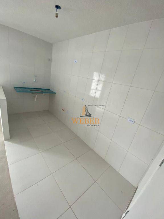 Apartamento à venda com 2 quartos, 40m² - Foto 8