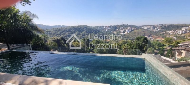 Casa à venda com 4 quartos, 336m² - Foto 4