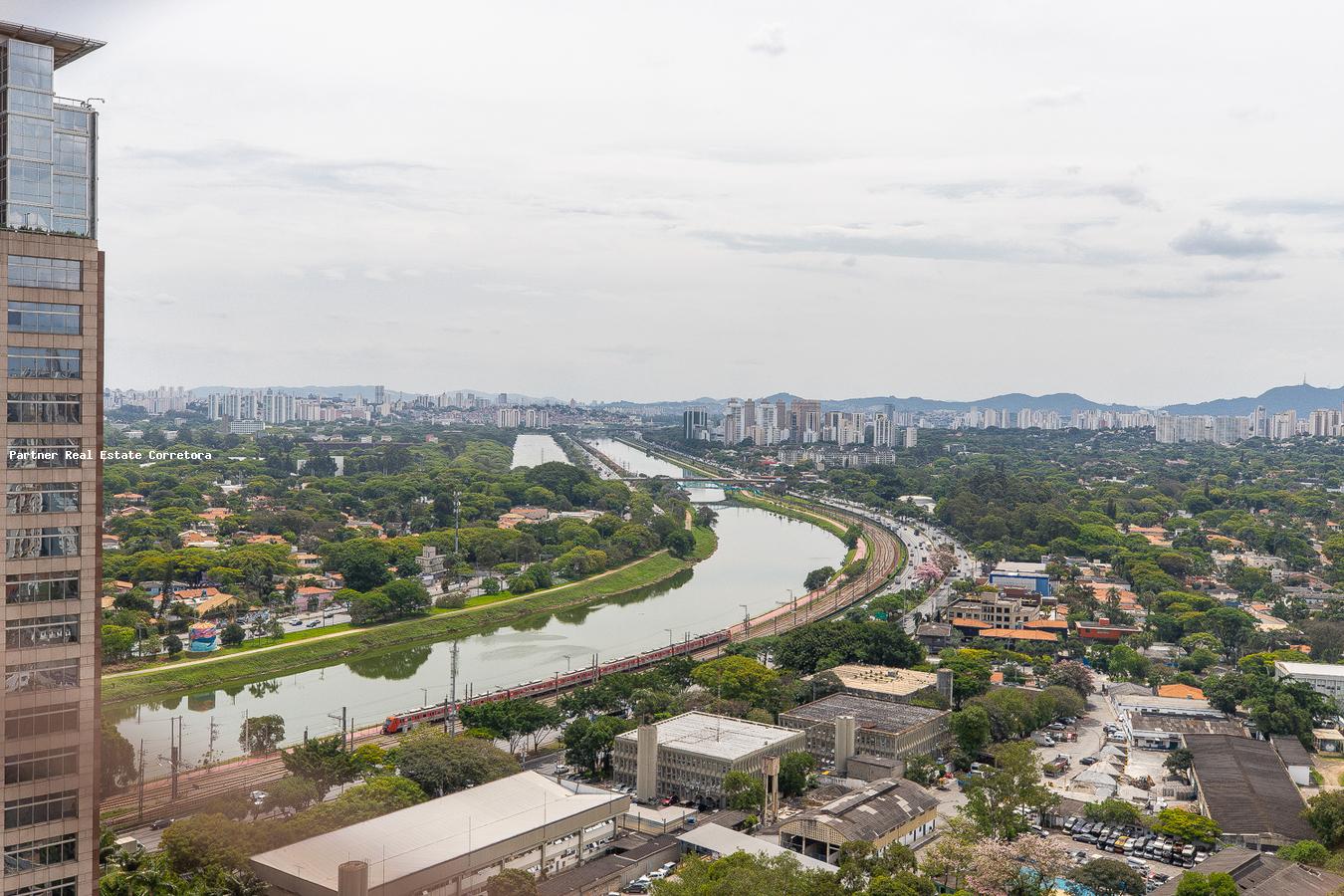 Cobertura à venda com 3 quartos, 190m² - Foto 1